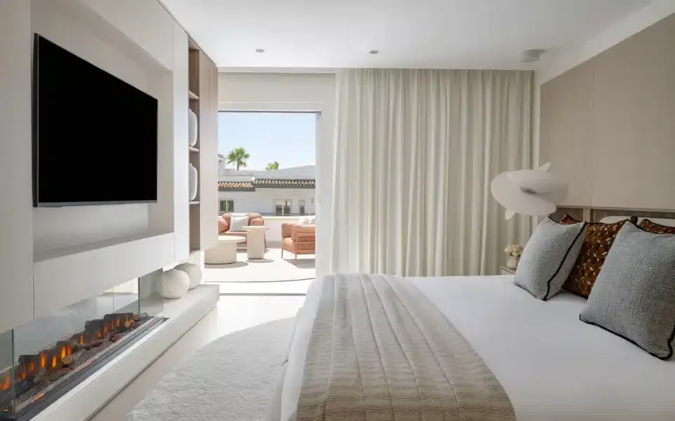 newEstepona-Beachfront-Penthouse-in-Dominion-Beach-Galerie-7